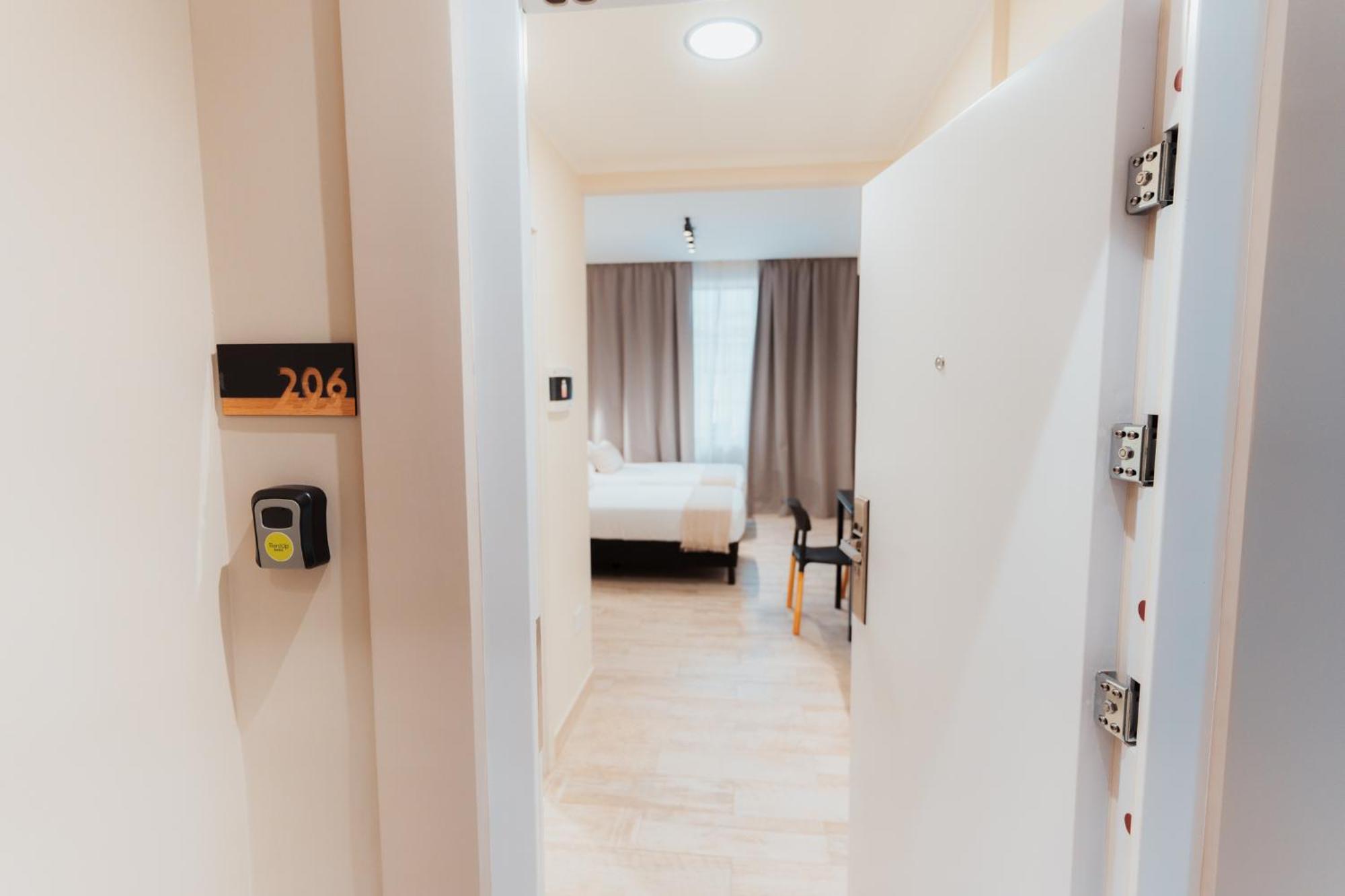 Rentup Suites سالتا المظهر الخارجي الصورة